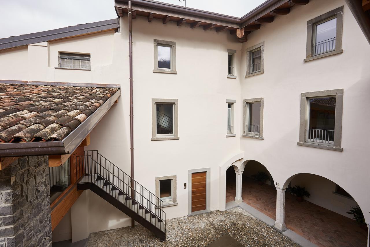 Palazzo Eleonora Bed and Breakfast Monasterolo del Castello Exteriör bild