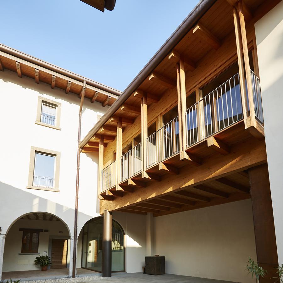 Palazzo Eleonora Bed and Breakfast Monasterolo del Castello Exteriör bild